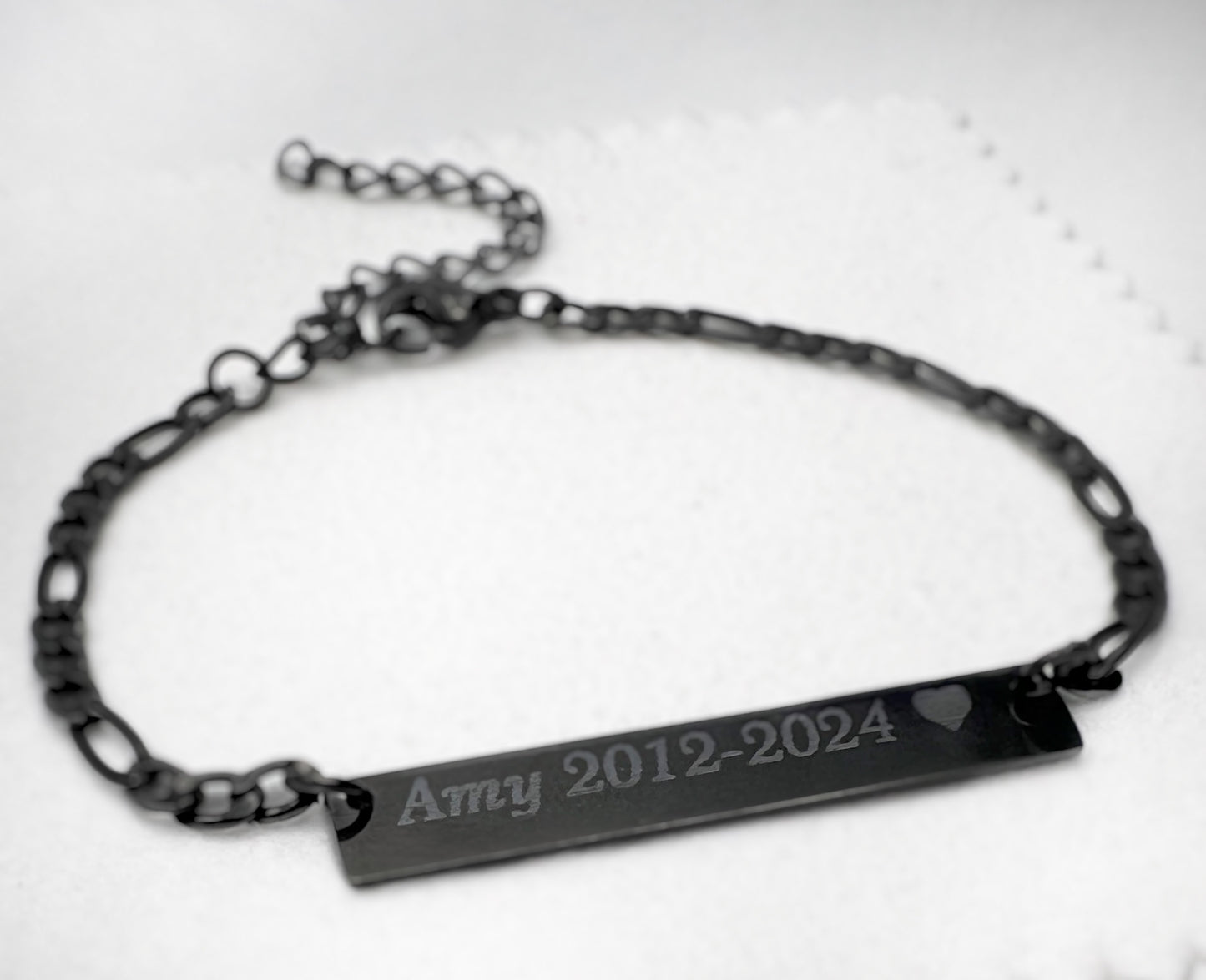 Armkette Lettering All Black