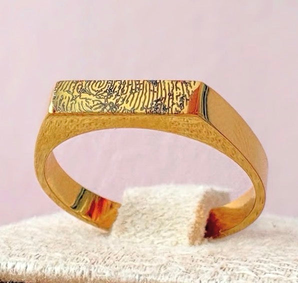 Ring mit Fingerabdruck