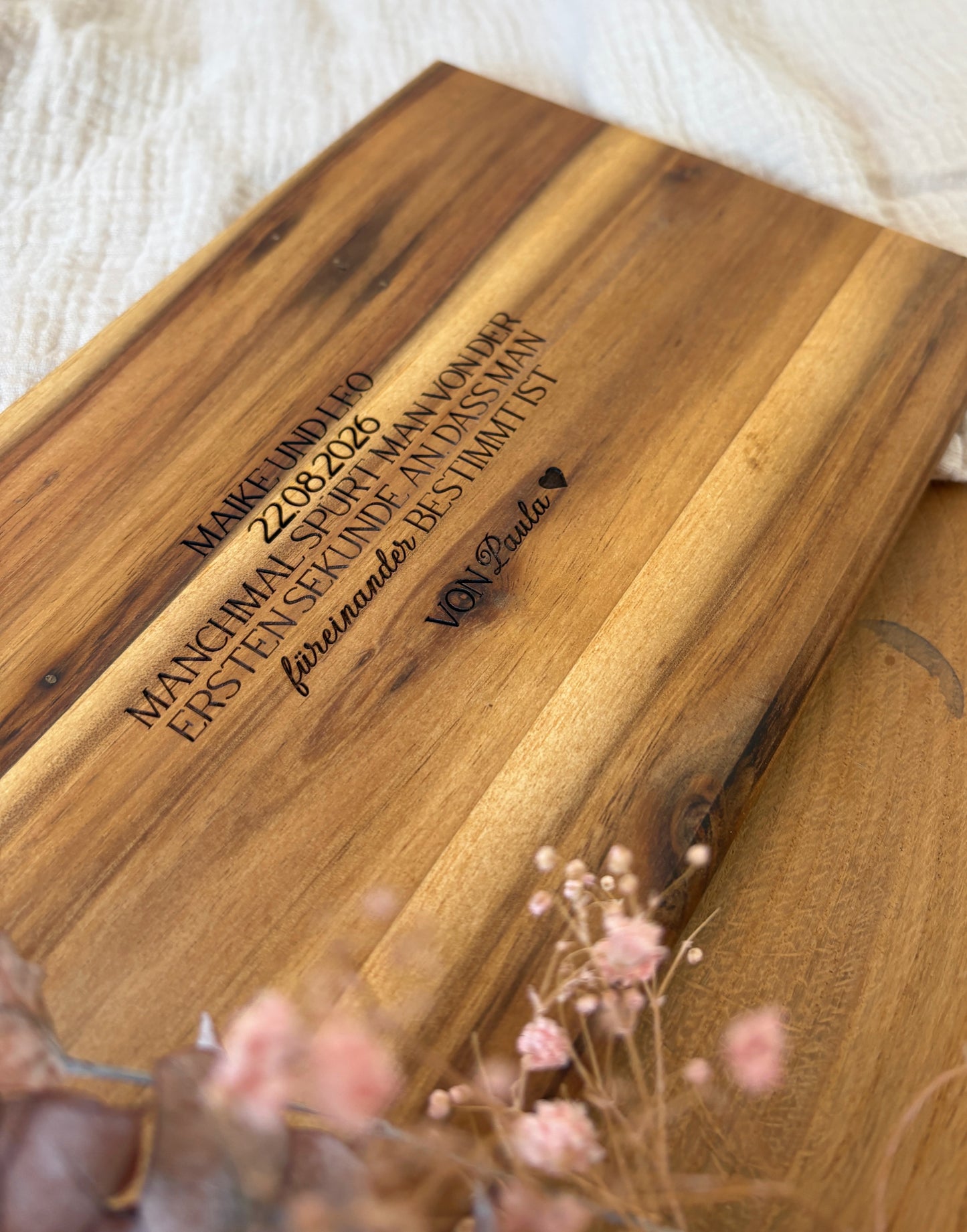 Frühstücksbrettchen Schriftzug Personalisierung
