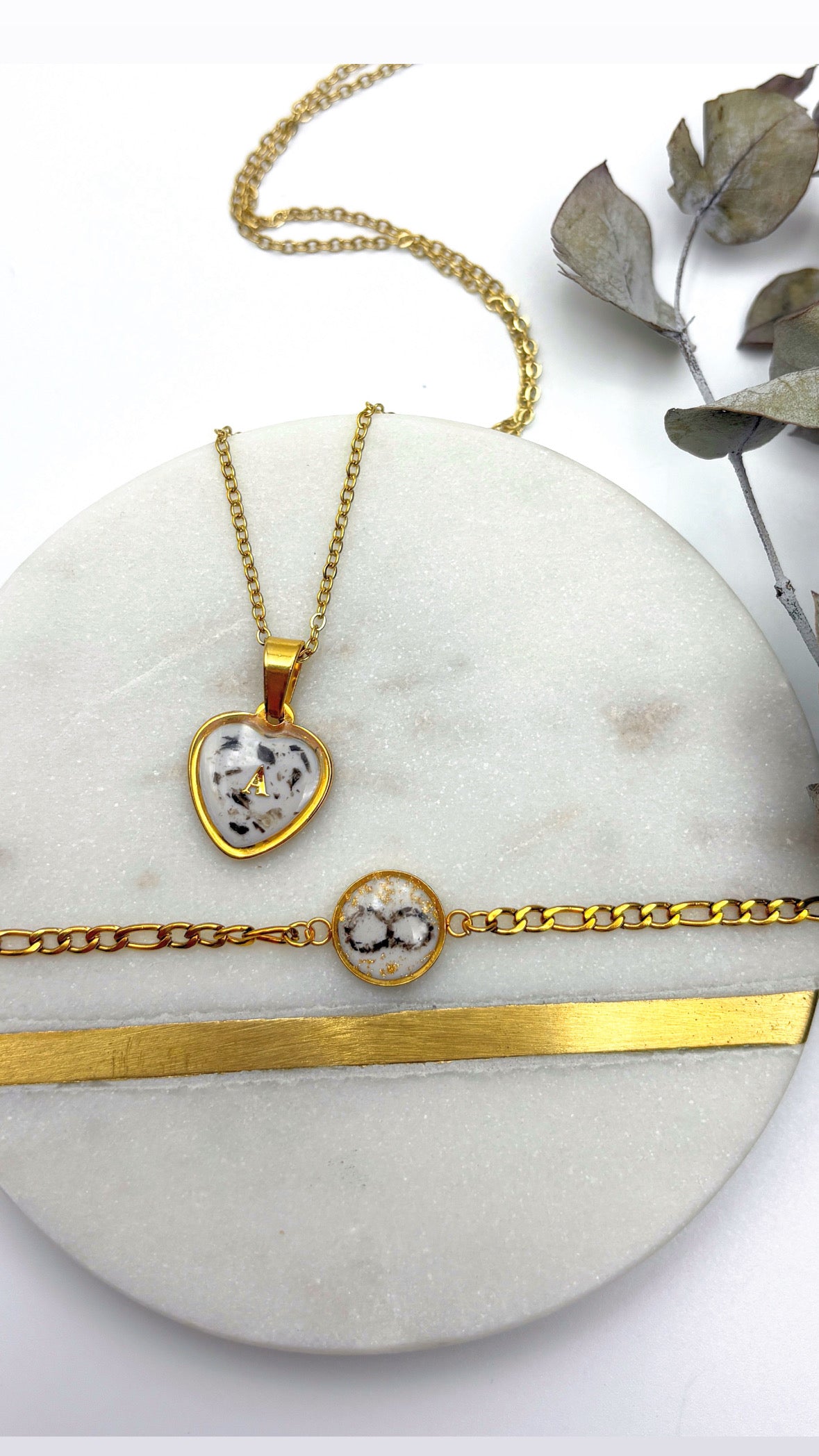 Stahl Armkette mit Tierkralle oder Nabelschnur als Infinty