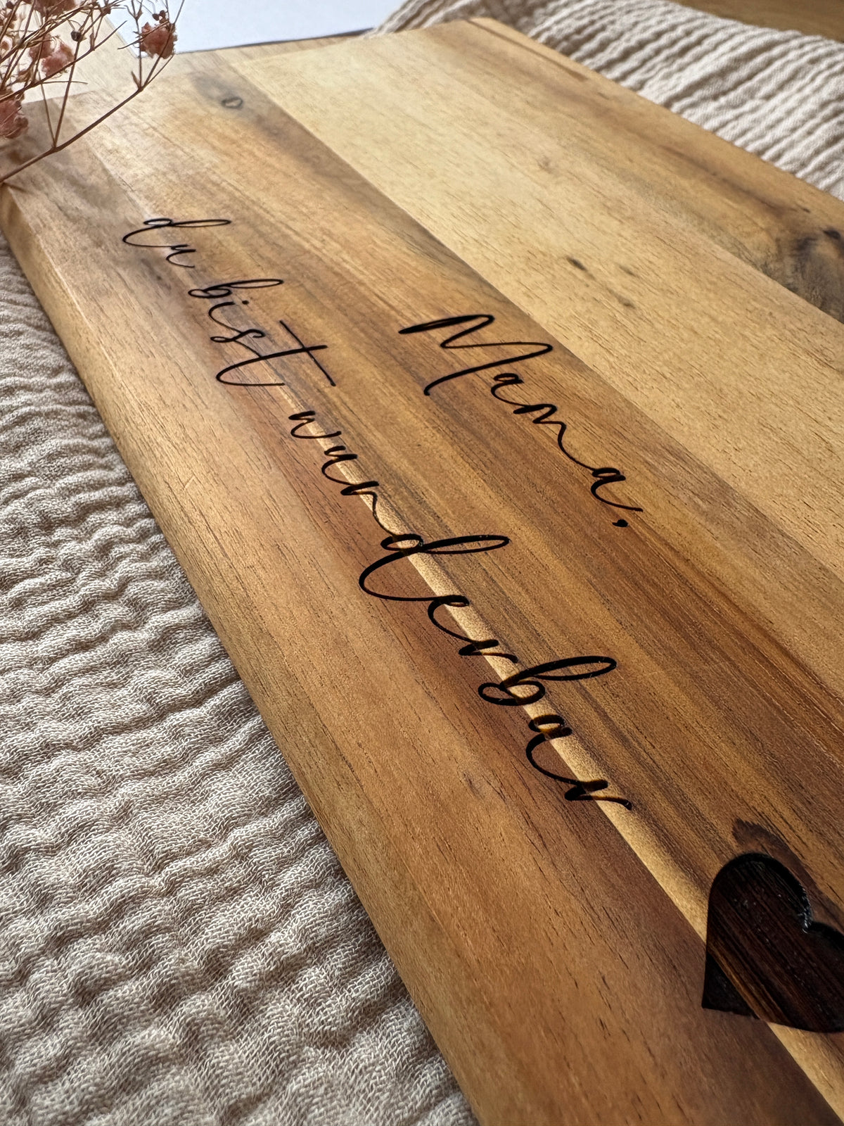 Frühstücksbrettchen Schriftzug Personalisierung