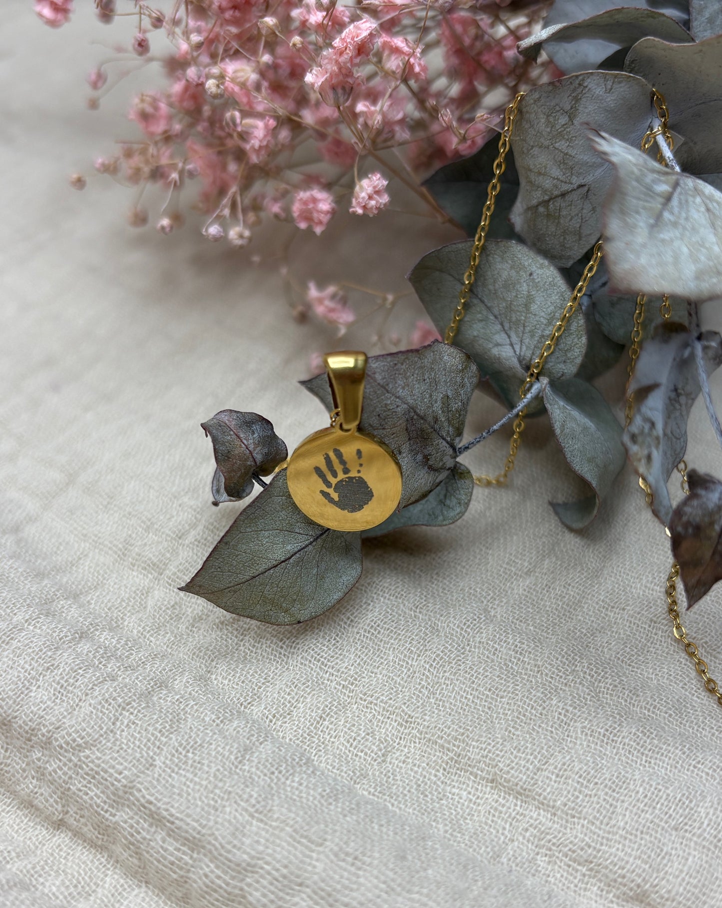 Coin Halskette mit einem Handabdruck