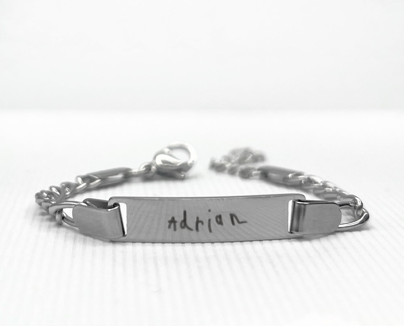 Armkette Individual Lettering (f. Damen,Herren&Kinder)