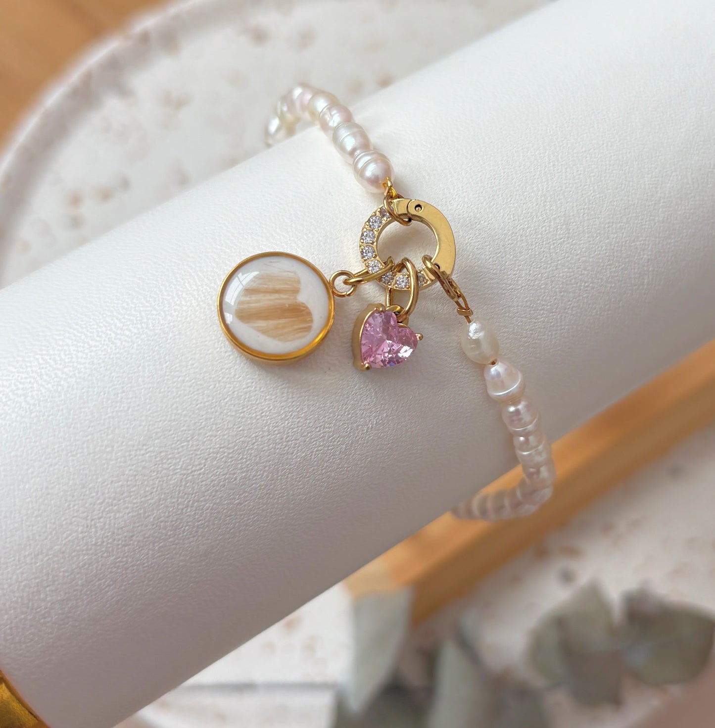 Sparkle Süßwasser Armkette mit Haaren als Herz mit Anhänger