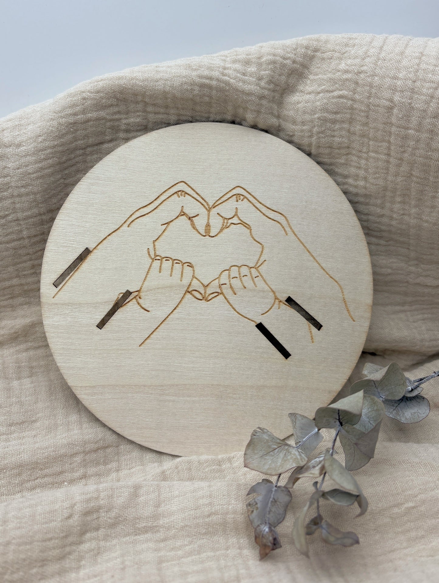 Holzschild Geburtsbändchen Mama und Baby personalisiert